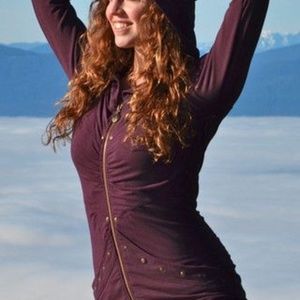 Maha Devi Design Selena Bamboo Hoodie